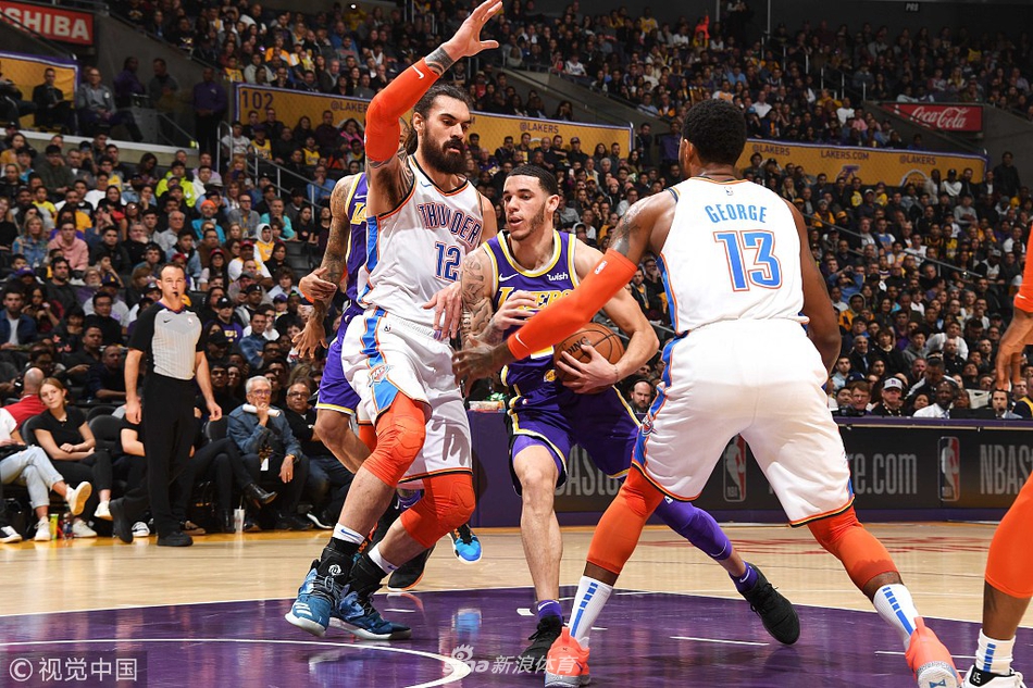 更是在那些 更是在那些