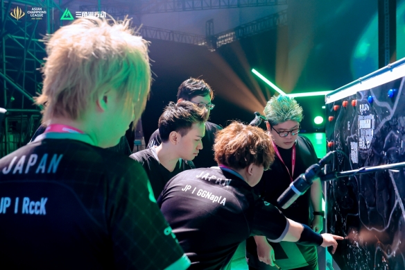 与拉什福德 与拉什福德